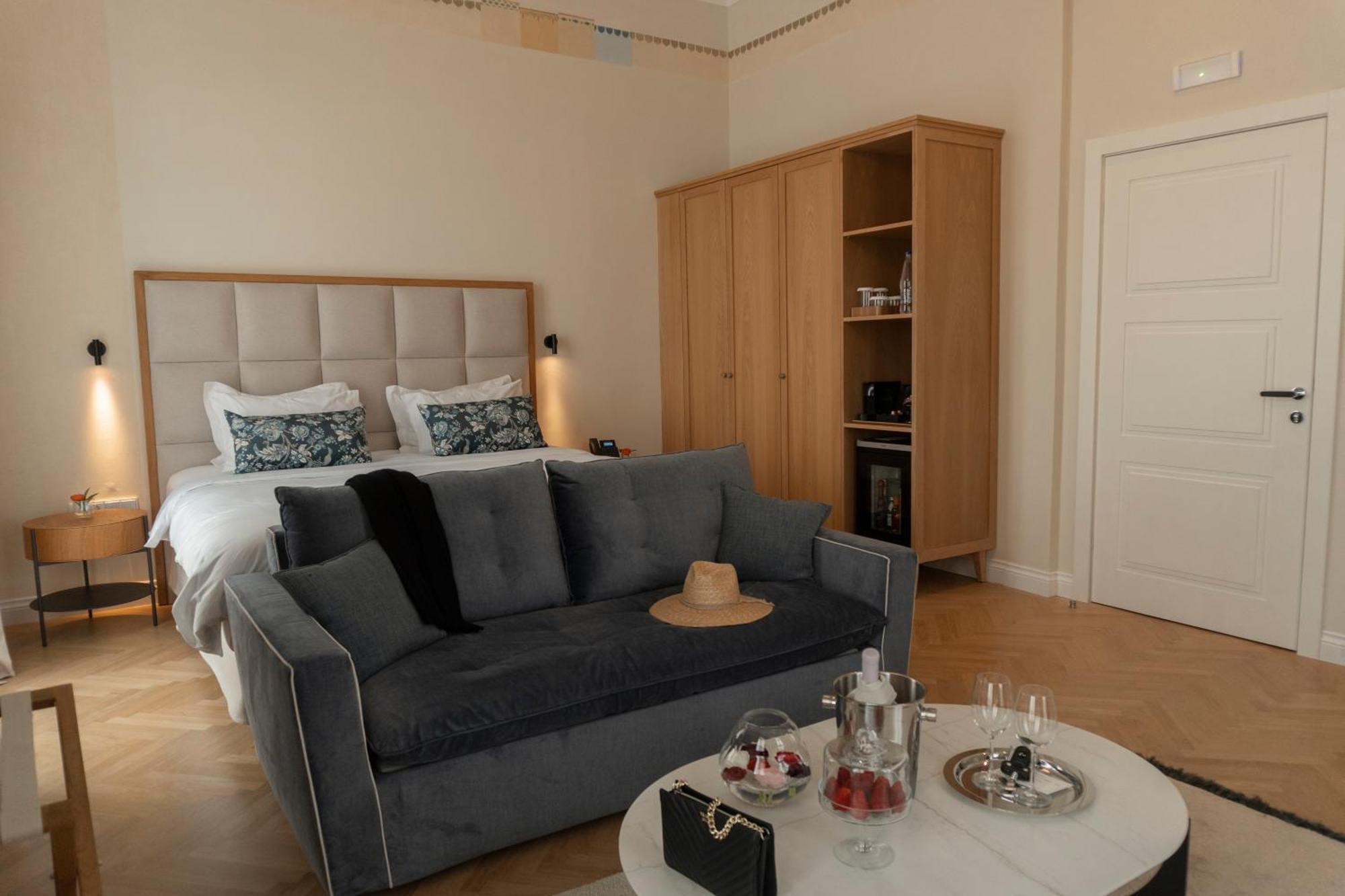 Epicure Suites Kavála ภายนอก รูปภาพ